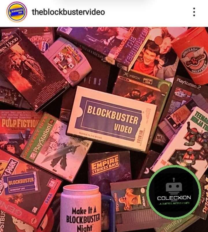 Coleccion de Blockbuster VHS y videojuegos retro
